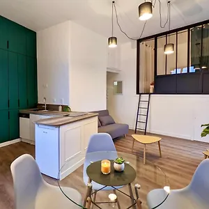 Joli De Charme Rénové En Centre , Aubenas France